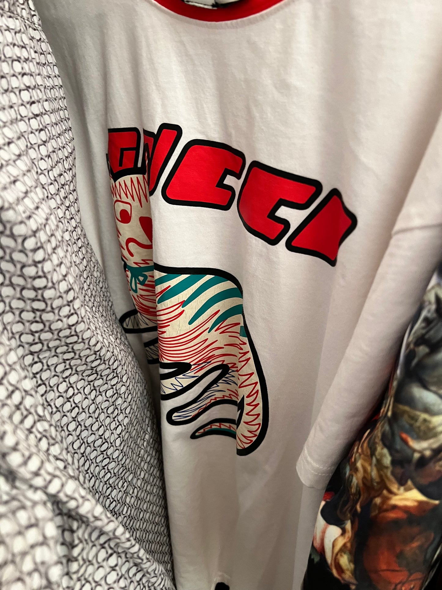 GUCCI DISTRESSED CAT TEE