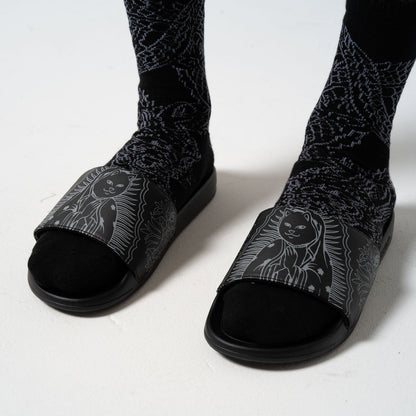 MOTHER NERM SLIDES (BLACK)