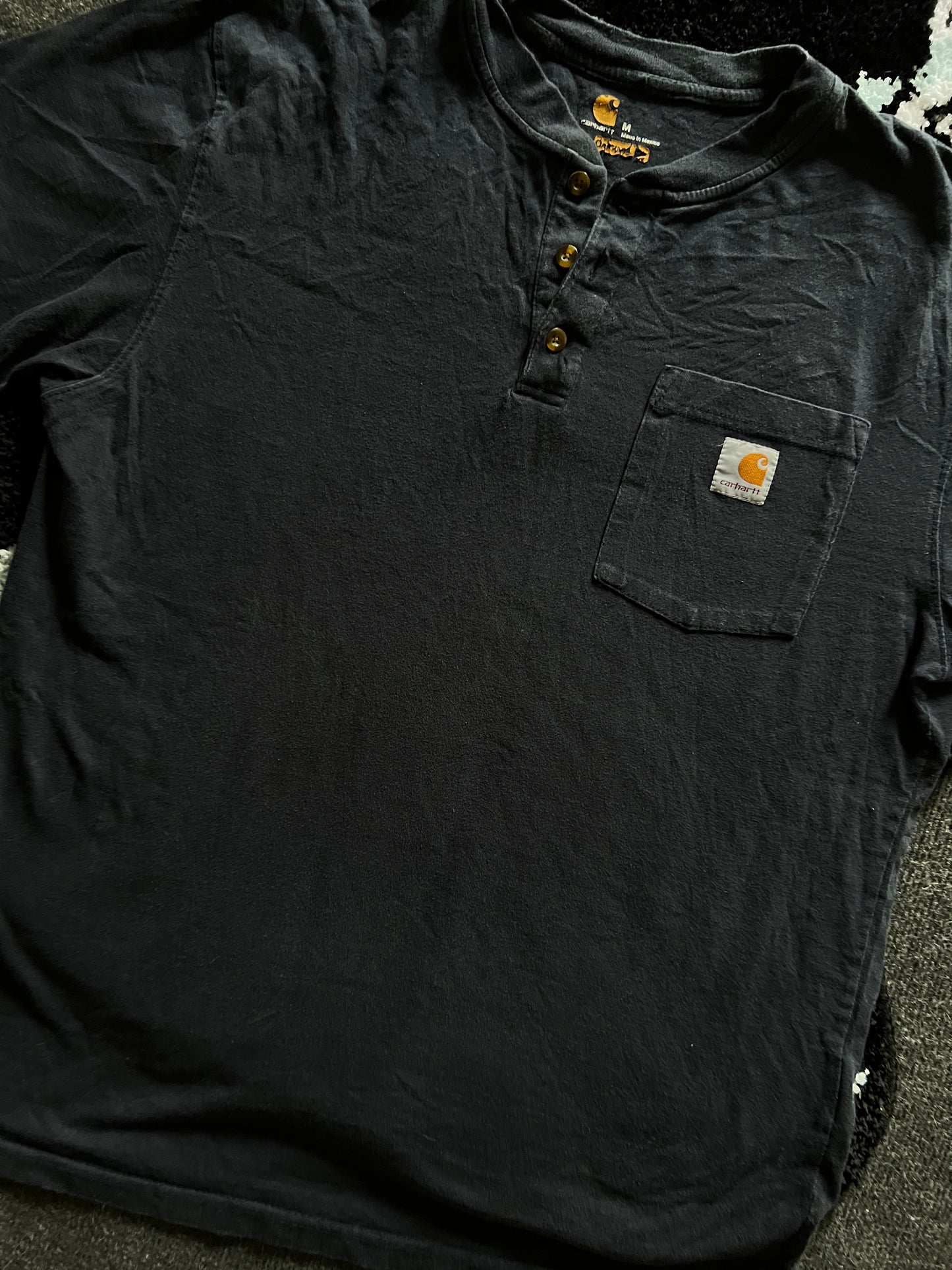 Vintage Charharrt Tshirt Negra